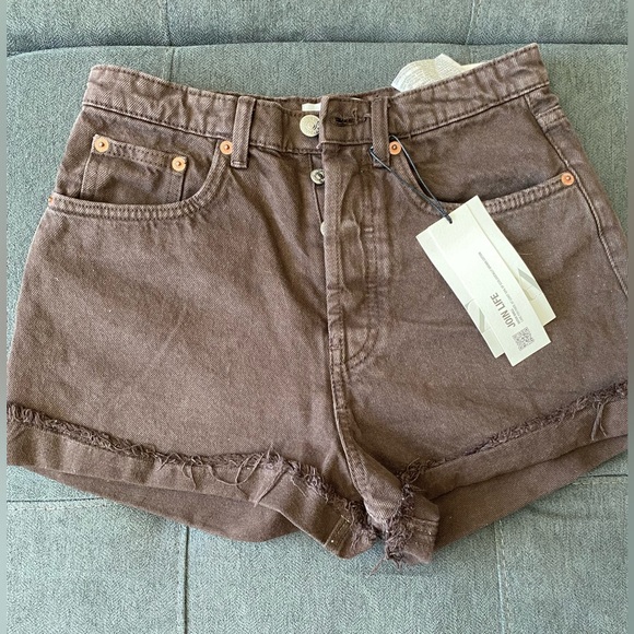 Zara high waisted brown jean shorts - Picture 1 of 5